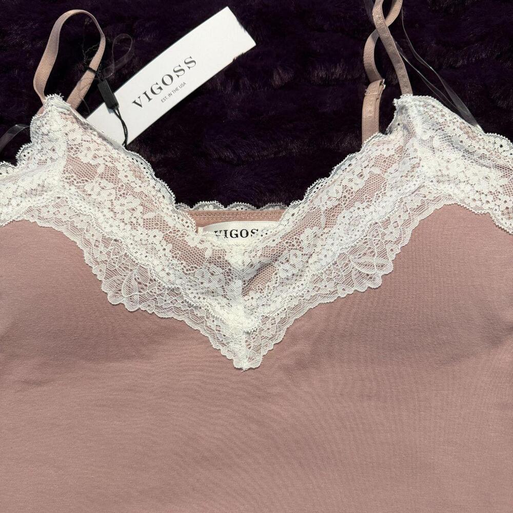 Vigoss NWT Women’s Cami Top - Size Medium